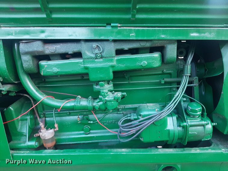 image for item OF9444 1945 Oliver 70  tractor