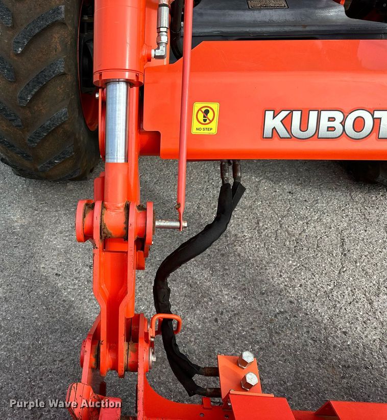 image for item OG9236 2018 Kubota  M7-171 tractor