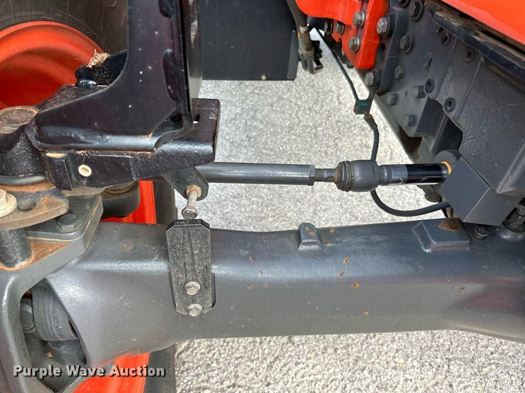 image for item OG9236 2018 Kubota  M7-171 tractor