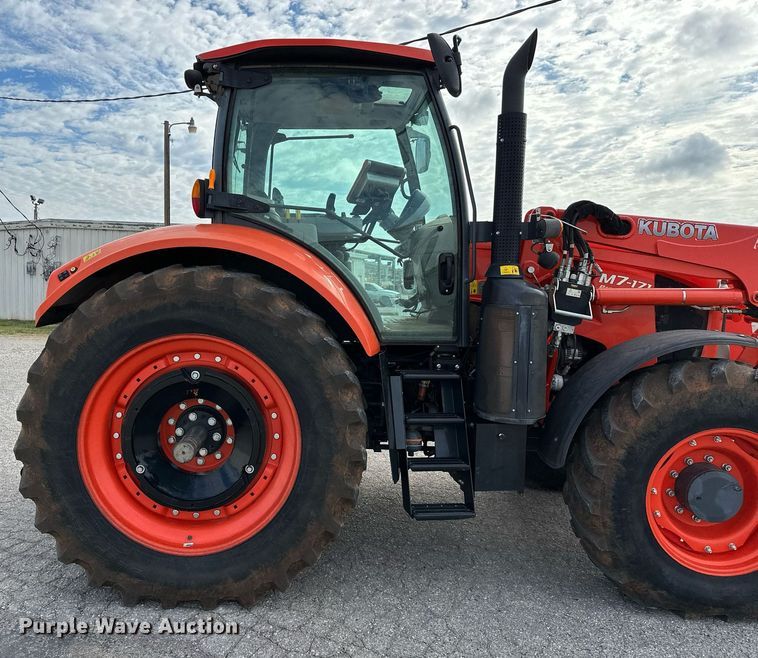 image for item OG9236 2018 Kubota  M7-171 tractor
