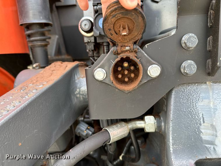 image for item OG9236 2018 Kubota  M7-171 tractor