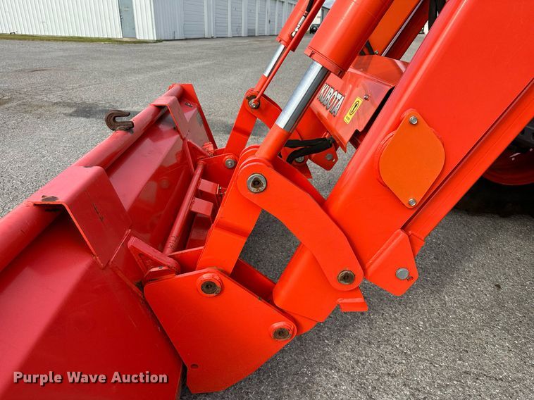 image for item OG9236 2018 Kubota  M7-171 tractor