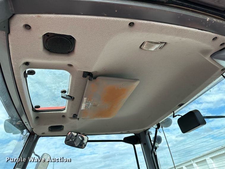 image for item OG9236 2018 Kubota  M7-171 tractor