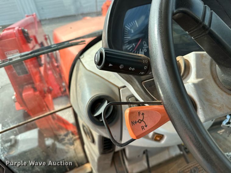 image for item OG9236 2018 Kubota  M7-171 tractor