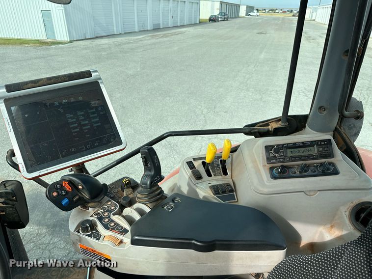 image for item OG9236 2018 Kubota  M7-171 tractor