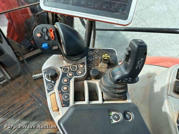 image for item OG9236 2018 Kubota  M7-171 tractor
