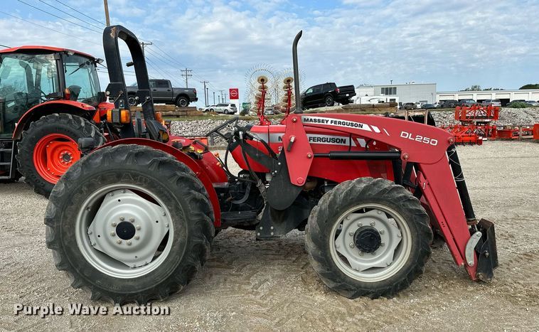 image for item OG9242 2008 Massey Ferguson 2615  MFWD tractor