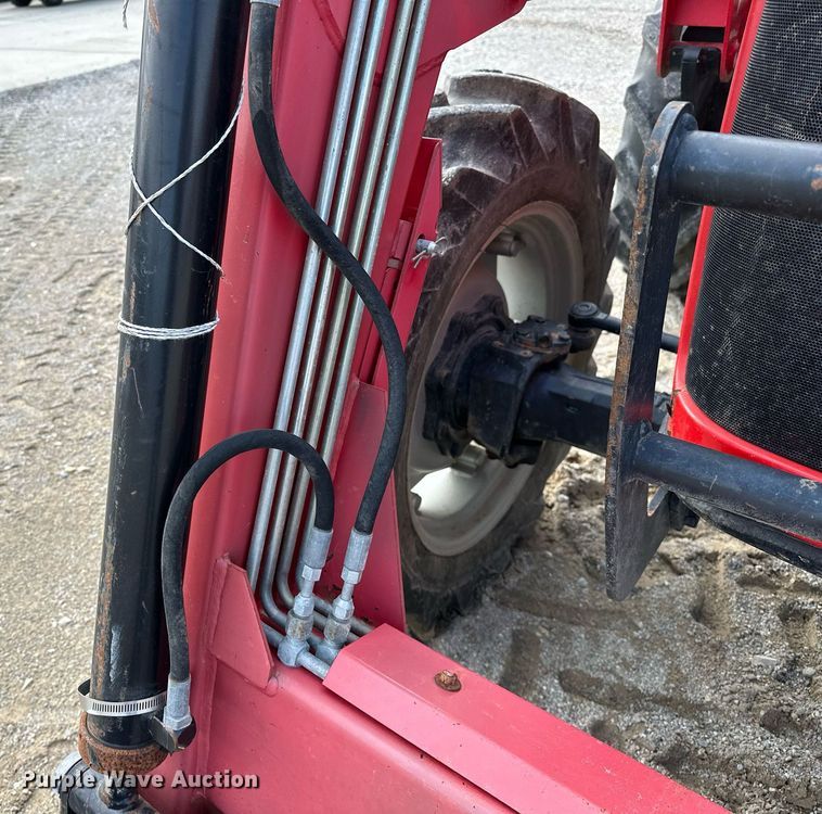 image for item OG9242 2008 Massey Ferguson 2615  MFWD tractor