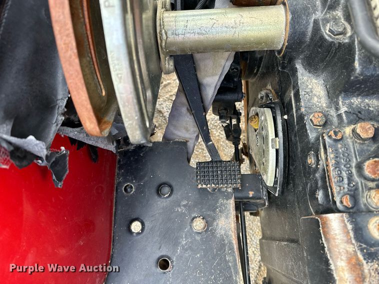 image for item OG9242 2008 Massey Ferguson 2615  MFWD tractor