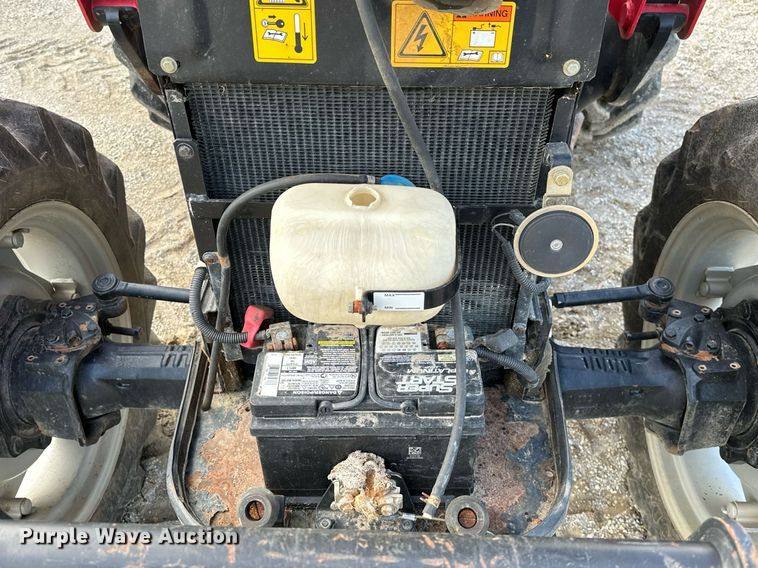 image for item OG9242 2008 Massey Ferguson 2615  MFWD tractor