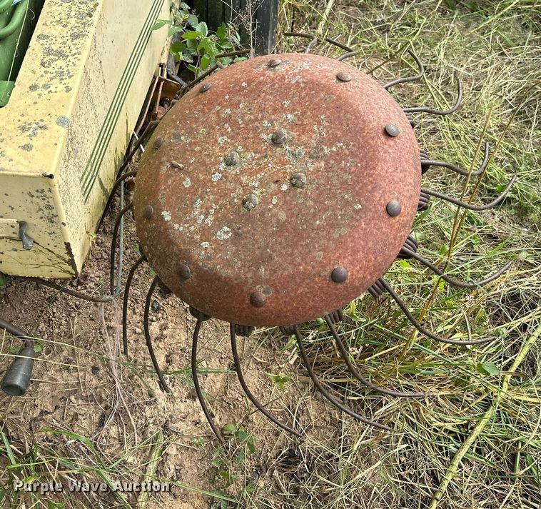 image for item OG9256 Krone KR250B  round baler