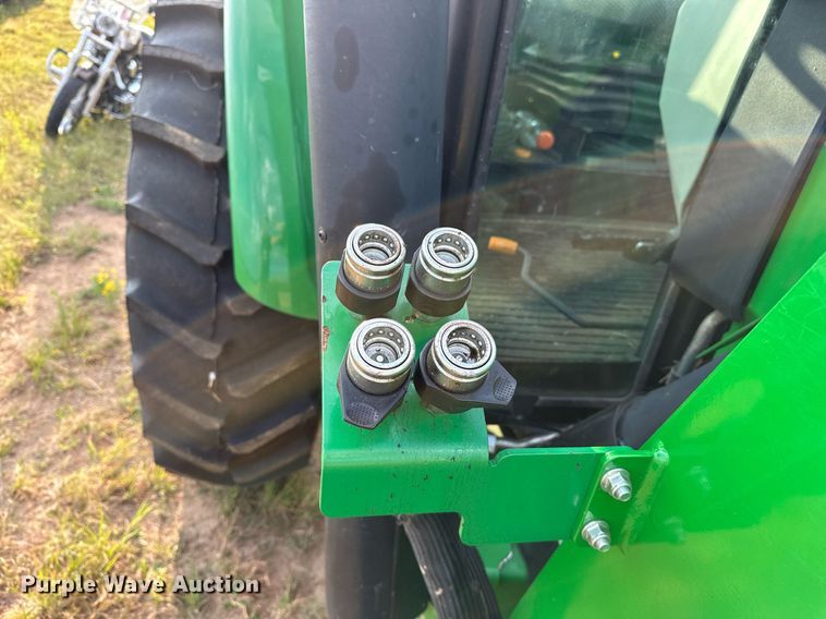 image for item OG9293 2018 John Deere 5085E MFWD tractor