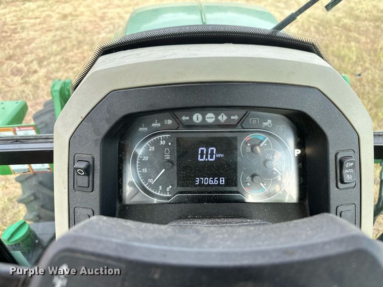 image for item OG9293 2018 John Deere 5085E MFWD tractor