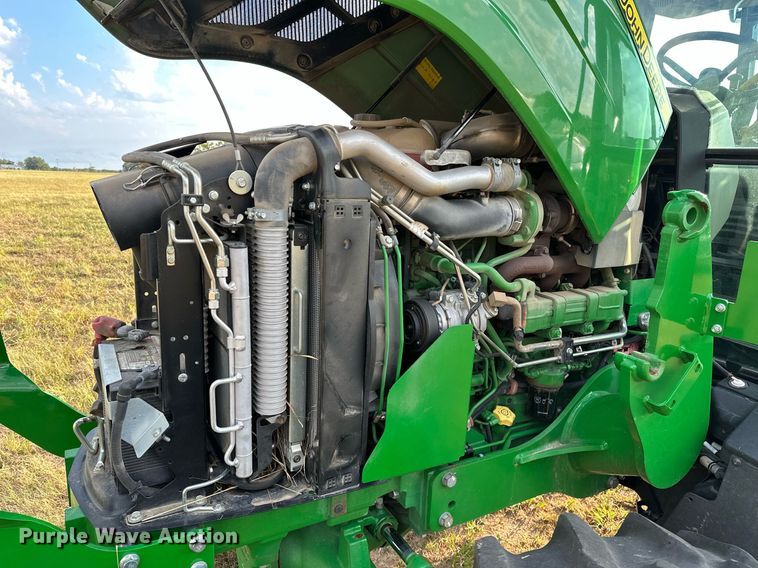 image for item OG9293 2018 John Deere 5085E MFWD tractor