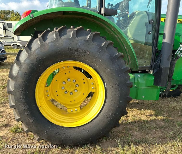 image for item OG9293 2018 John Deere 5085E MFWD tractor