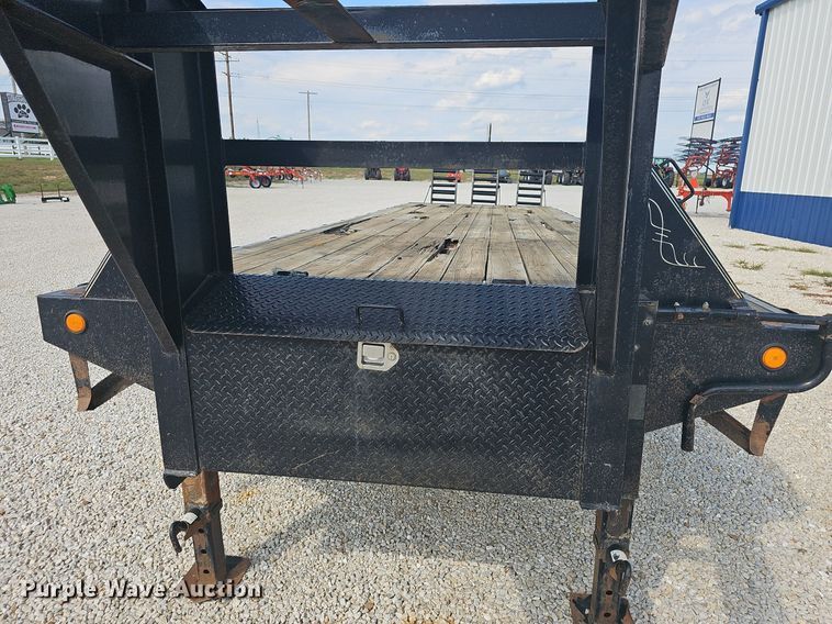 image for item OG9429 2013 PJ  equipment trailer