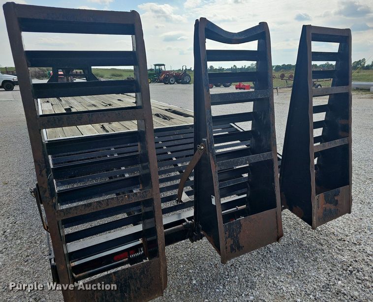 image for item OG9429 2013 PJ  equipment trailer