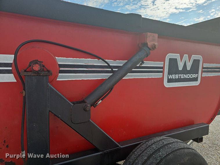 image for item OG9430 Westendorf  manure spreader