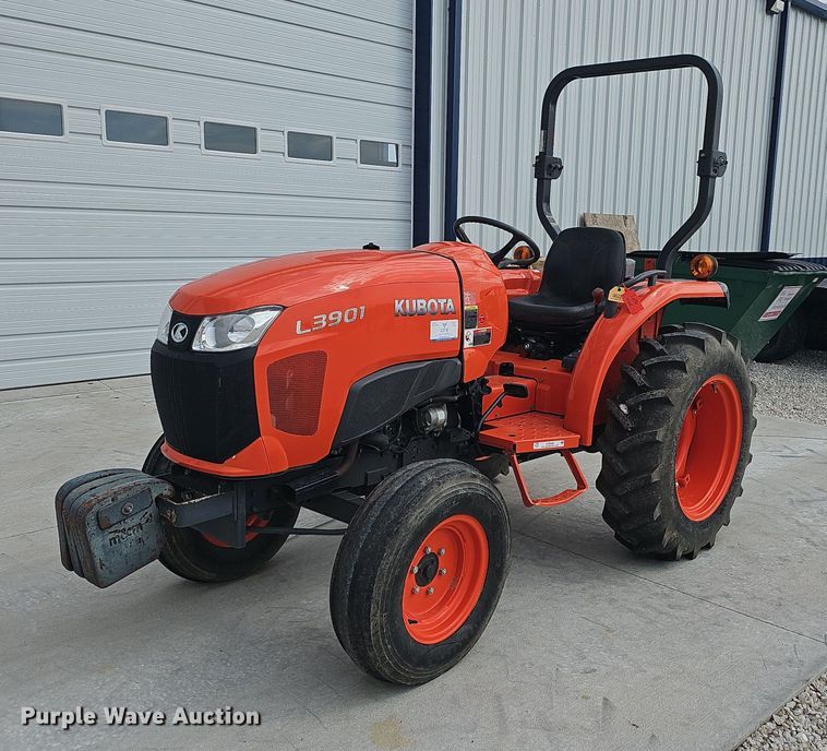 image for item OG9432 Kubota L3901  tractor