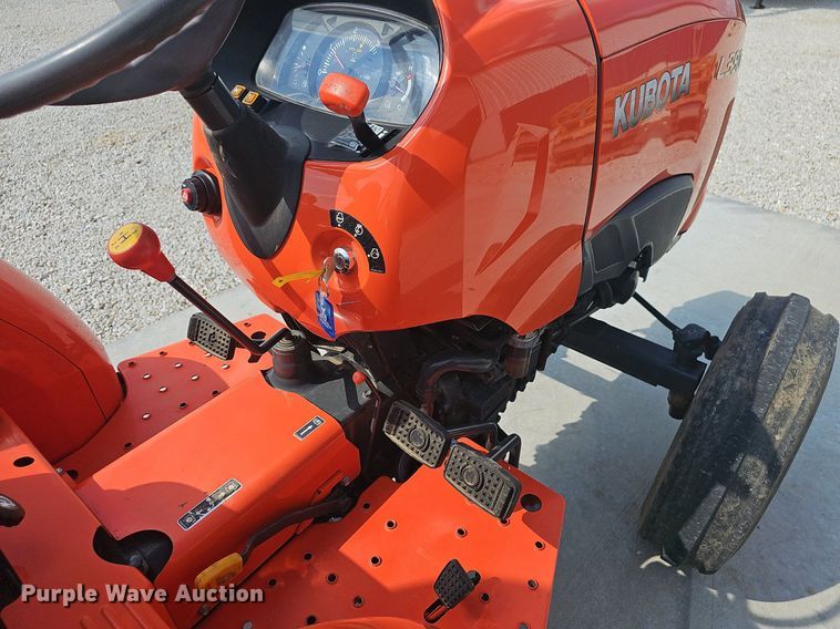 image for item OG9432 Kubota L3901  tractor