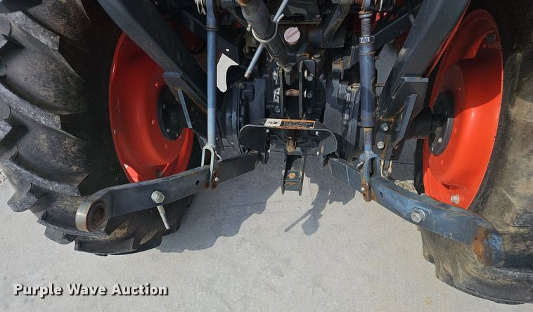 image for item OG9432 Kubota L3901  tractor