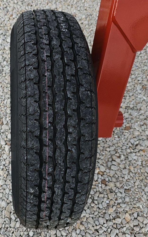 image for item OG9433 Rhino VR8  hay rake