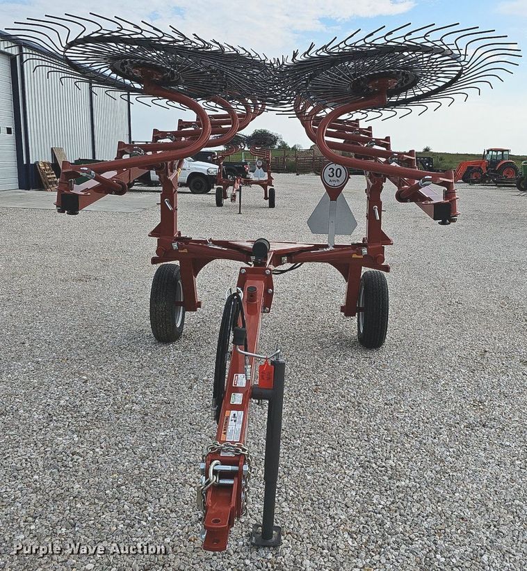 image for item OG9434 Rhino VR10  hay rake