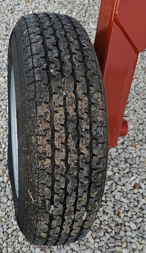 image for item OG9434 Rhino VR10  hay rake