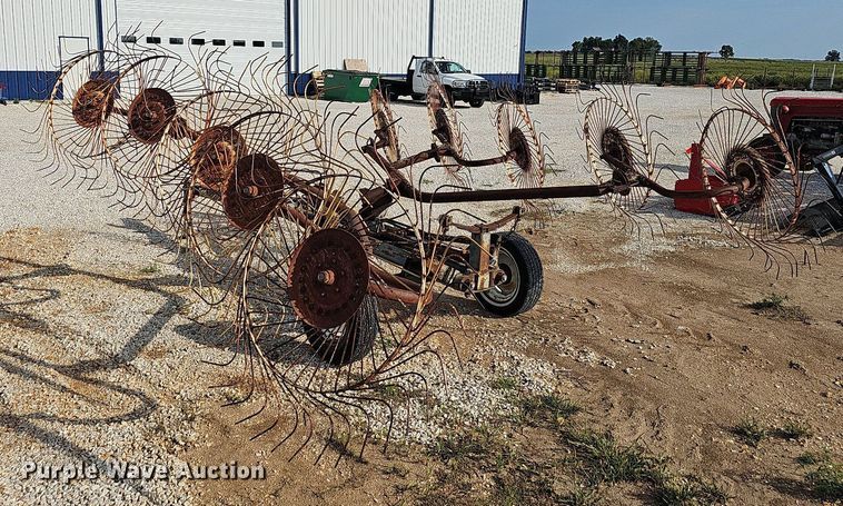 image for item OG9435 hay rake