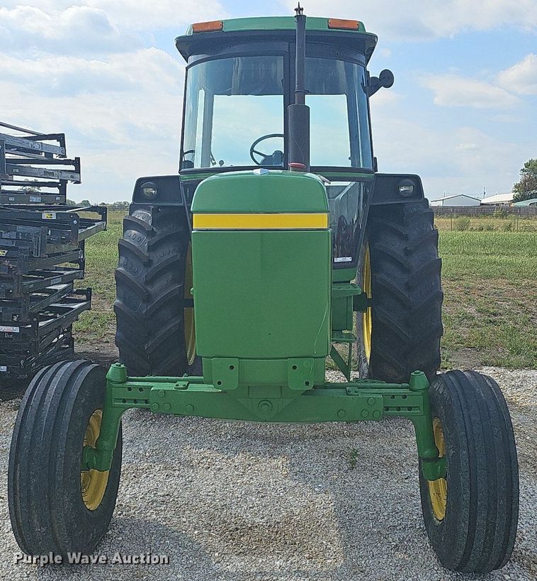 image for item OG9436 1974 John Deere 4030  tractor