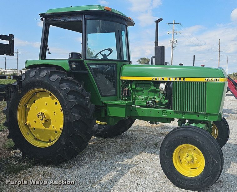 image for item OG9436 1974 John Deere 4030  tractor