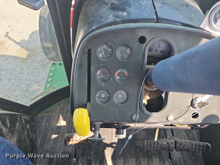 image for item OG9436 1974 John Deere 4030  tractor