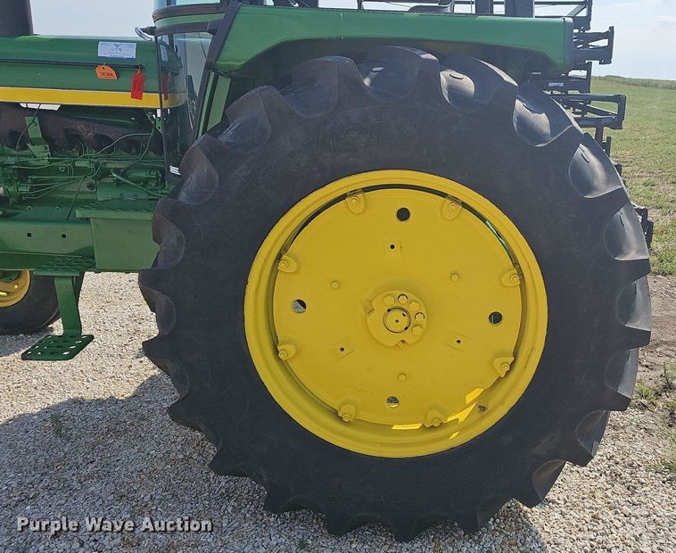 image for item OG9436 1974 John Deere 4030  tractor