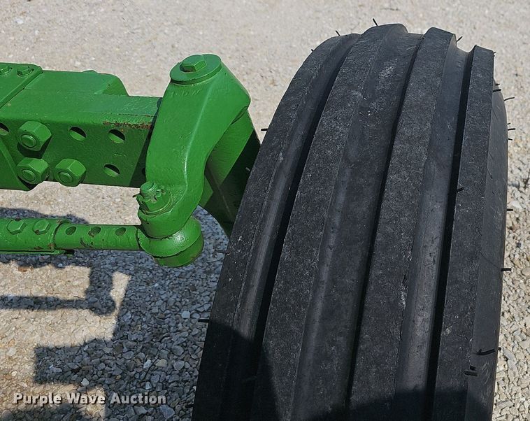 image for item OG9436 1974 John Deere 4030  tractor