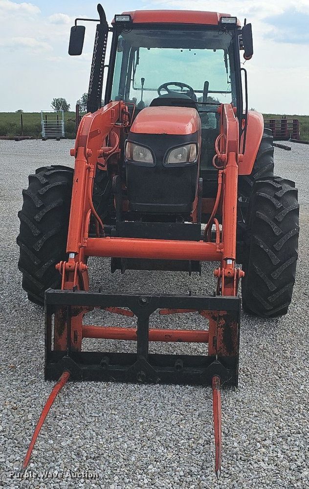 image for item OG9438 Kubota M108S  MFWD tractor