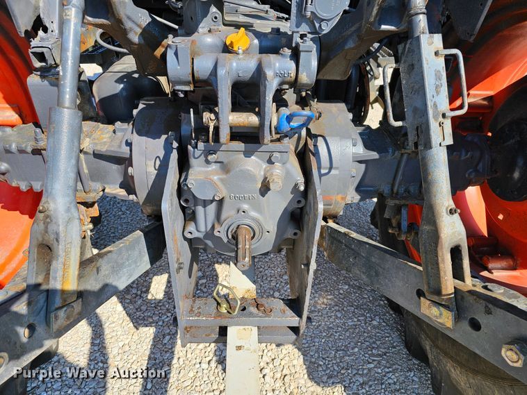 image for item OG9438 Kubota M108S  MFWD tractor