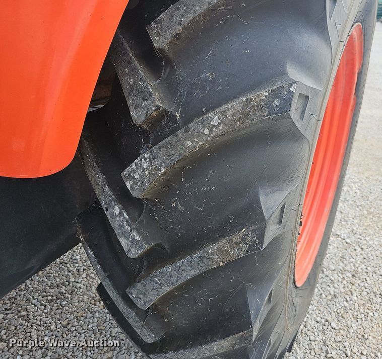 image for item OG9438 Kubota M108S  MFWD tractor