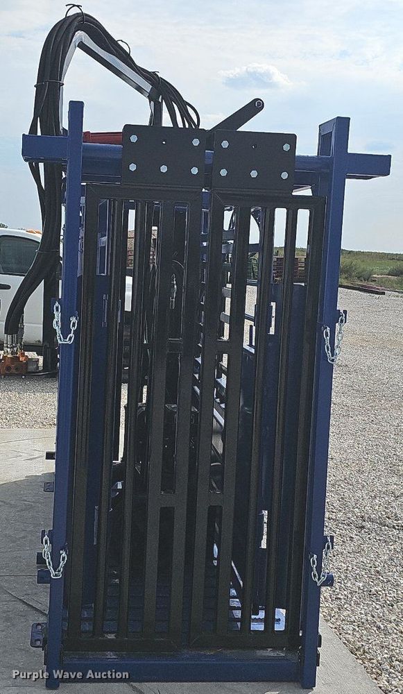image for item OG9439 The Rancher Hydraulic Livestock Chute  unused