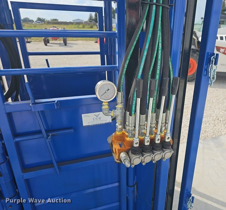 image for item OG9439 The Rancher Hydraulic Livestock Chute  unused