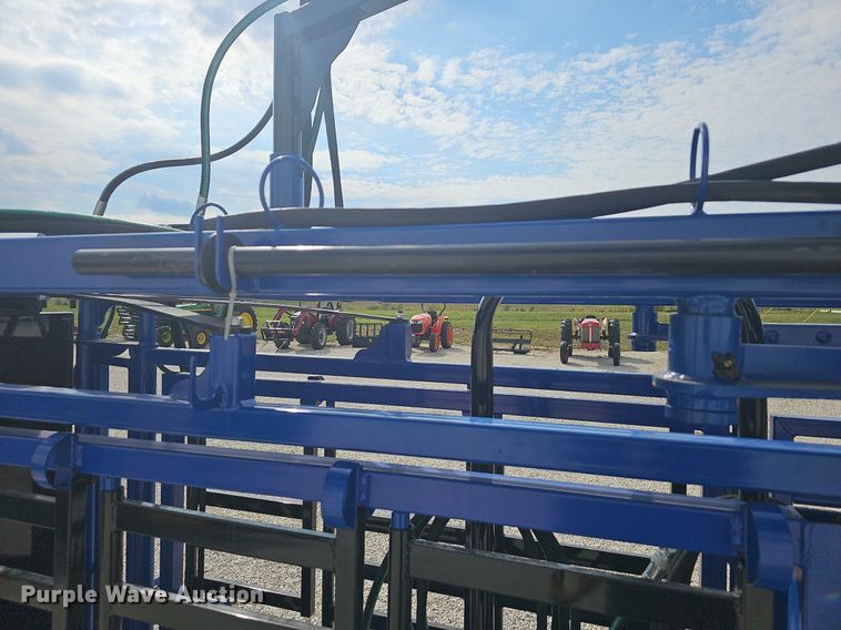 image for item OG9439 The Rancher Hydraulic Livestock Chute  unused