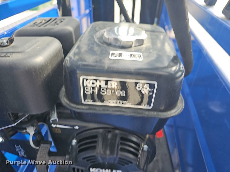 image for item OG9439 The Rancher Hydraulic Livestock Chute  unused