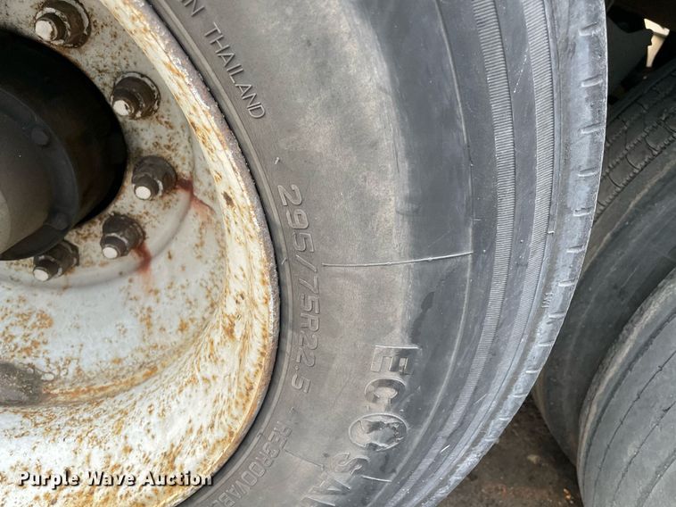 image for item NY9843 2009 Wabash  dry van trailer