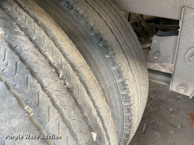 image for item NY9845 2010 Wabash  dry van trailer