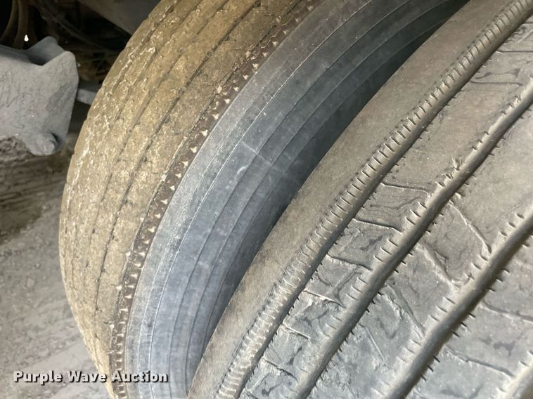 image for item NY9847 2009 Wabash  dry van trailer