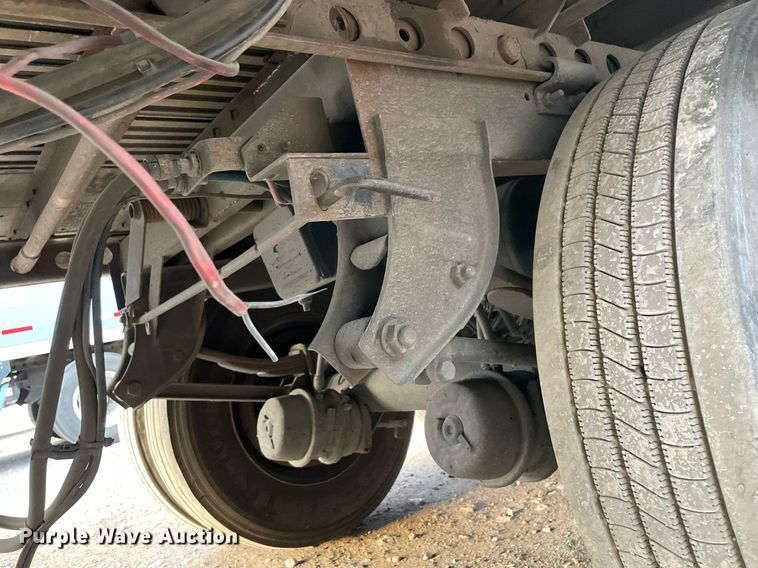 image for item NY9848 2010 Wabash  dry van trailer