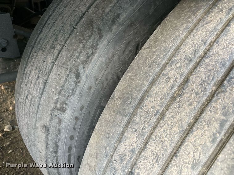 image for item NY9848 2010 Wabash  dry van trailer