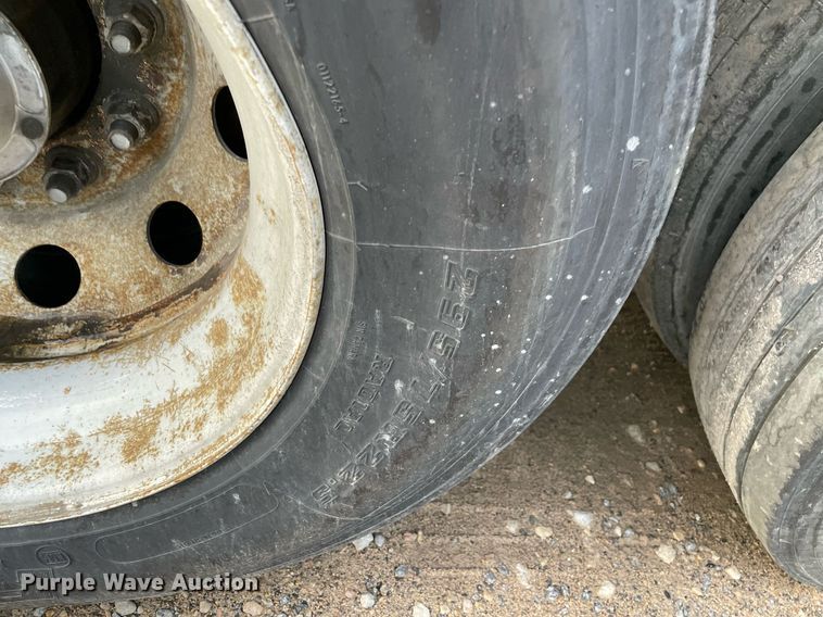 image for item NY9848 2010 Wabash  dry van trailer