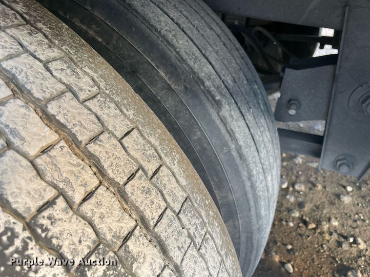 image for item NY9848 2010 Wabash  dry van trailer