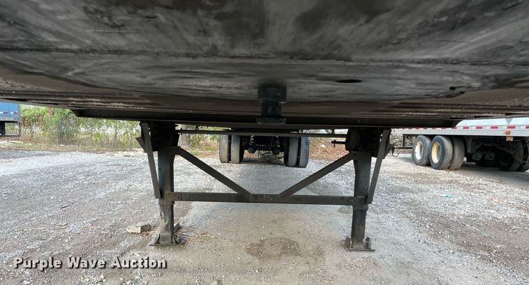 image for item NY9851 2013 Wabash  dry van trailer