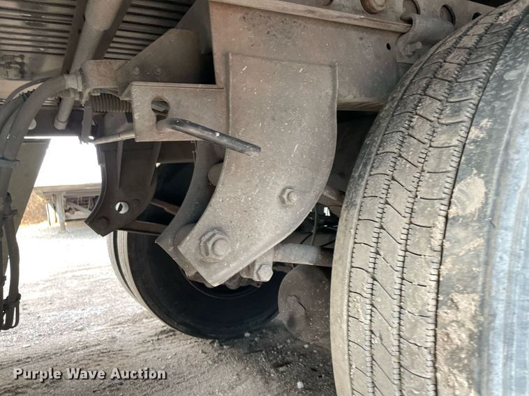 image for item NY9853 2012 Wabash  dry van trailer